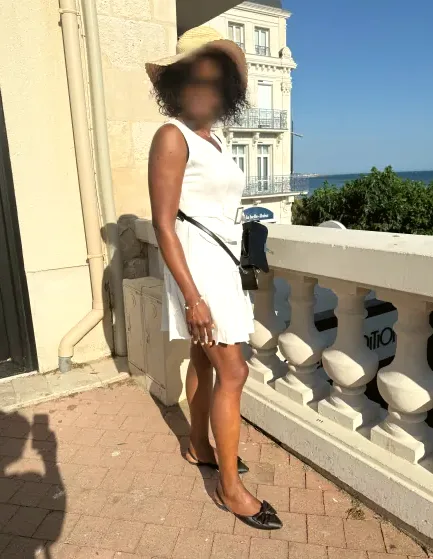 Antía, 36 años