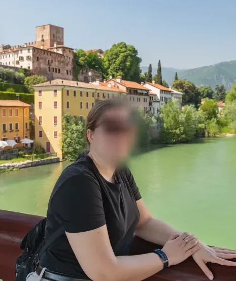 Khadija, 28 años